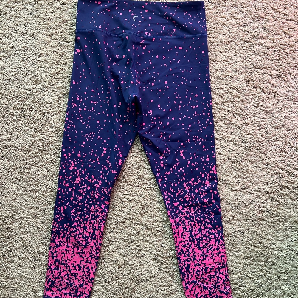 ZYIA Hot Pink Tank with Navy Leggings and Pink Speckle - Picture 2 of 6